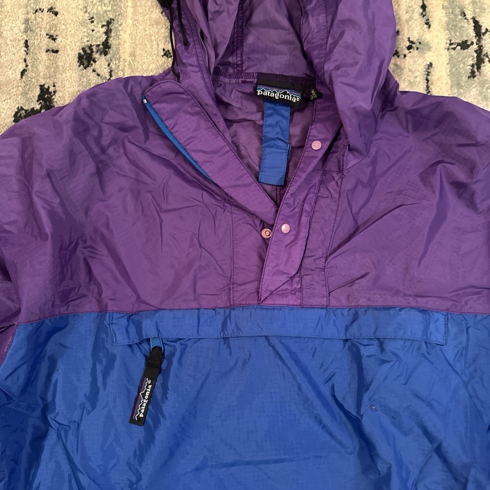 Vintaghe Patagonia Purple and Blue Jacket Windbreaker Hoodie - EUC - Small - Picture 2 of 3